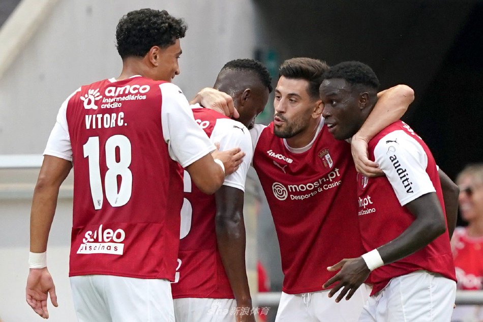 北京队缺乏 北京队缺乏